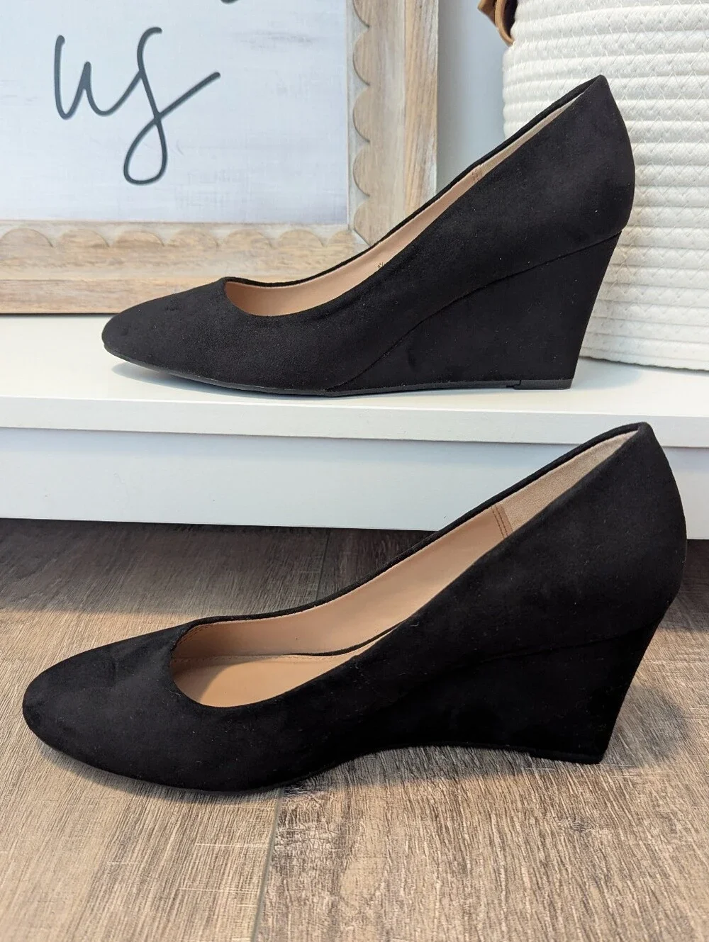 Target Black Suede Wedge Pumps Heels Size 8.5